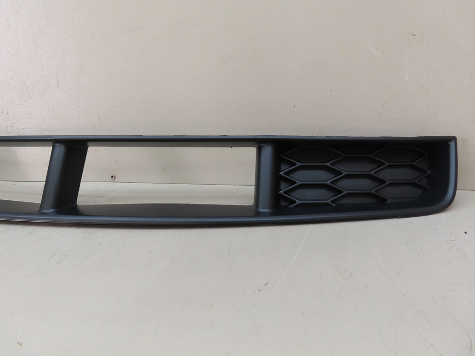 2005-2009 FORD MUSTANG FRONT LOWER BUMPER COVER GRILLE OEM