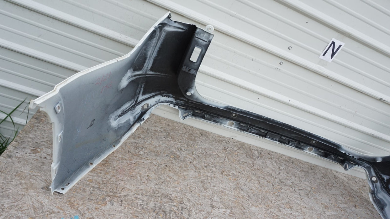 2020-2021 TOYOTA HIGHLANDER REAR BUMPER PLASTIC PANEL COVER FACTORY OEM 20 21