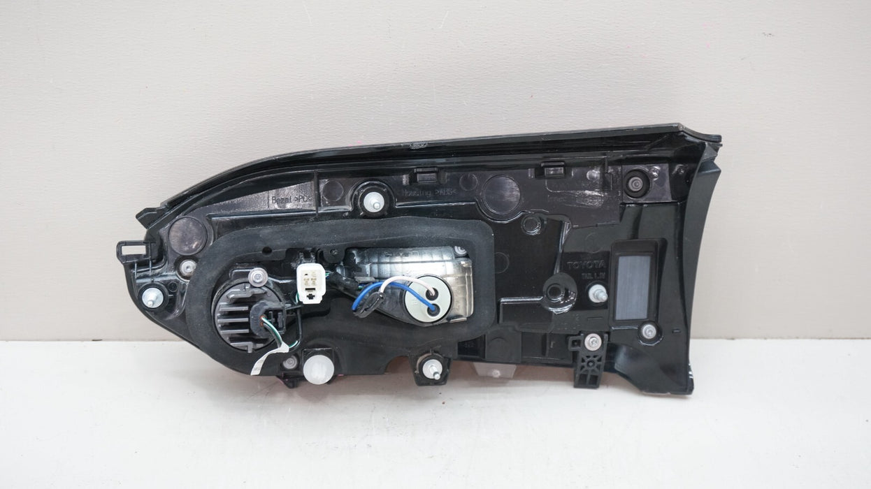 2019-2023 TOYOTA RAV4 REAR LEFT DRIVER SIDE INNER TAIL LIGHT OEM 81590-0R06000