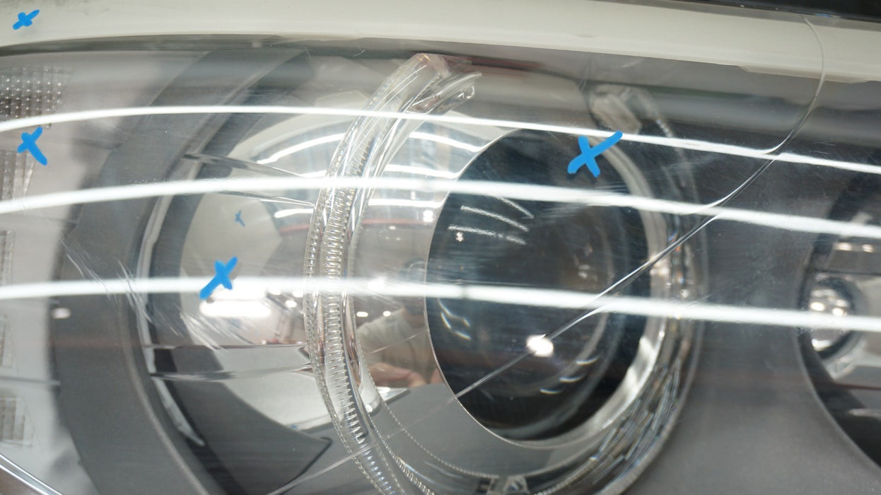 2009-2011 BMW 3-SERIES FRONT RIGHT PASSENGER SIDE XENON HID HEADLIGHT OEM