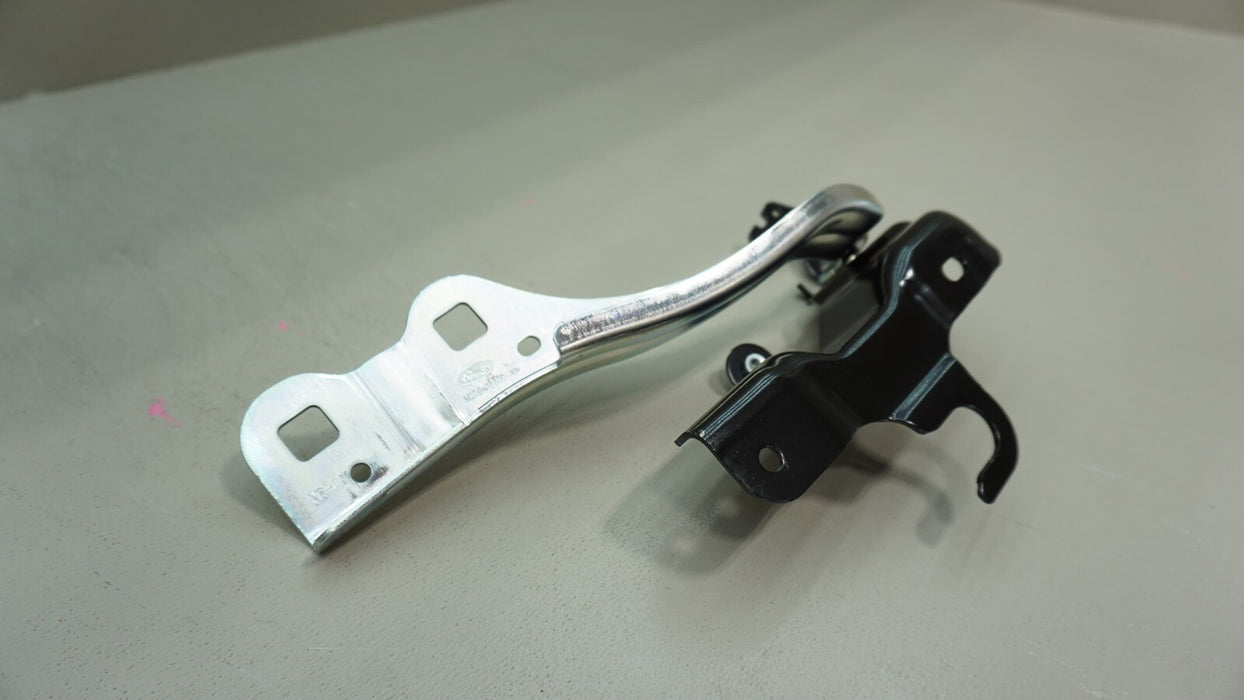 2021-2023 FORD BRONCO FRONT HOOD LATCH HINGE NEW M2DZ-16796-A OEM