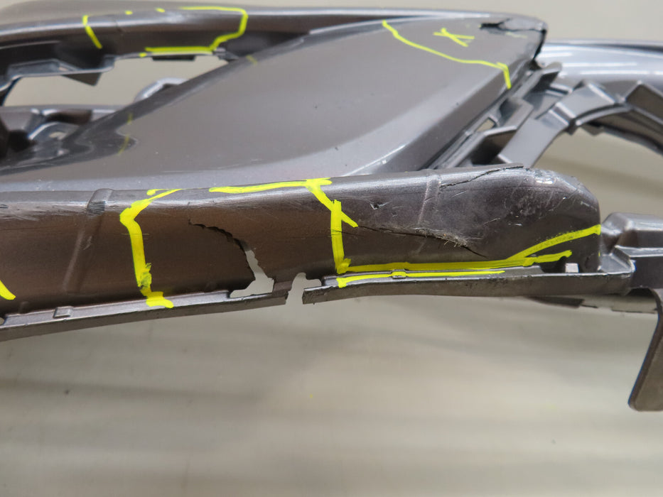 2018 2019 2020 TOYOTA CAMRY FRONT BUMPER COVER OEM