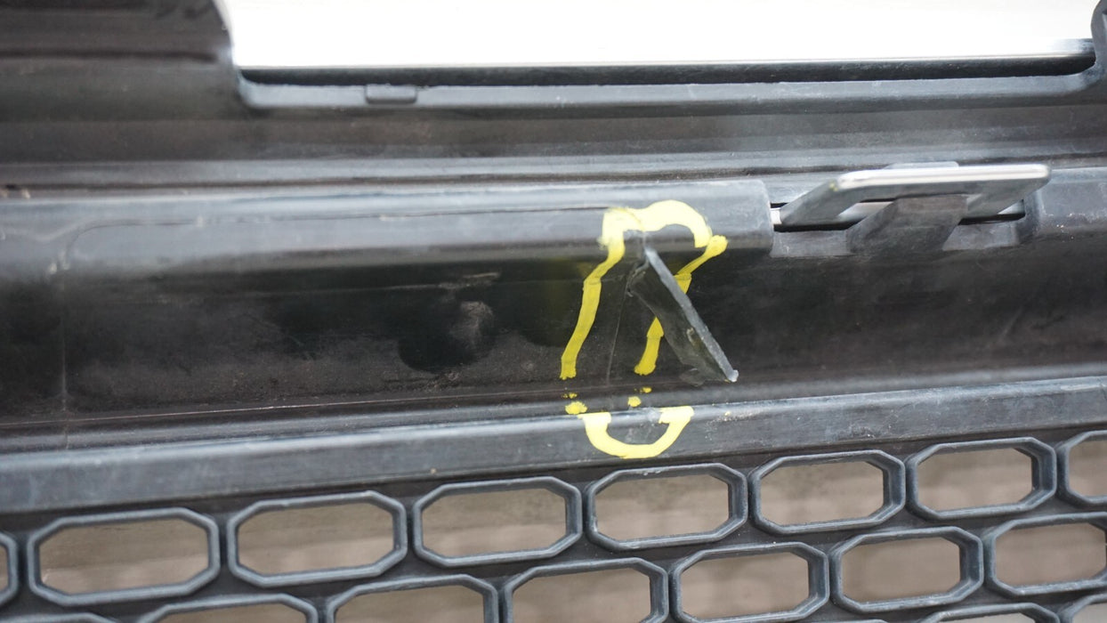 2013-2016 GMC ACADIA FRONT MAIN GRILLE 22785561 OEM 12 13 14 15 16