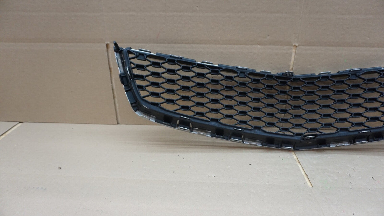 2010-2013 CHEVROLET EQUINOX FRONT LOWER GRILL GRILLE OEM