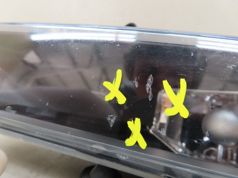 2008-2011 BMW 128I 135I FRON RIGHT PASSENGER FOG LIGHT LAMP OEM 0 305 084 022