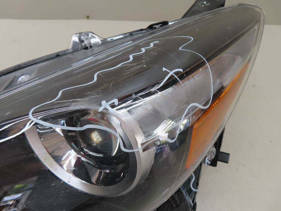 2017-2018 MAZDA 3 FRONT LEFT DRIVER SIDE HEADLIGHT HEAD LAMP HALOGEN OEM