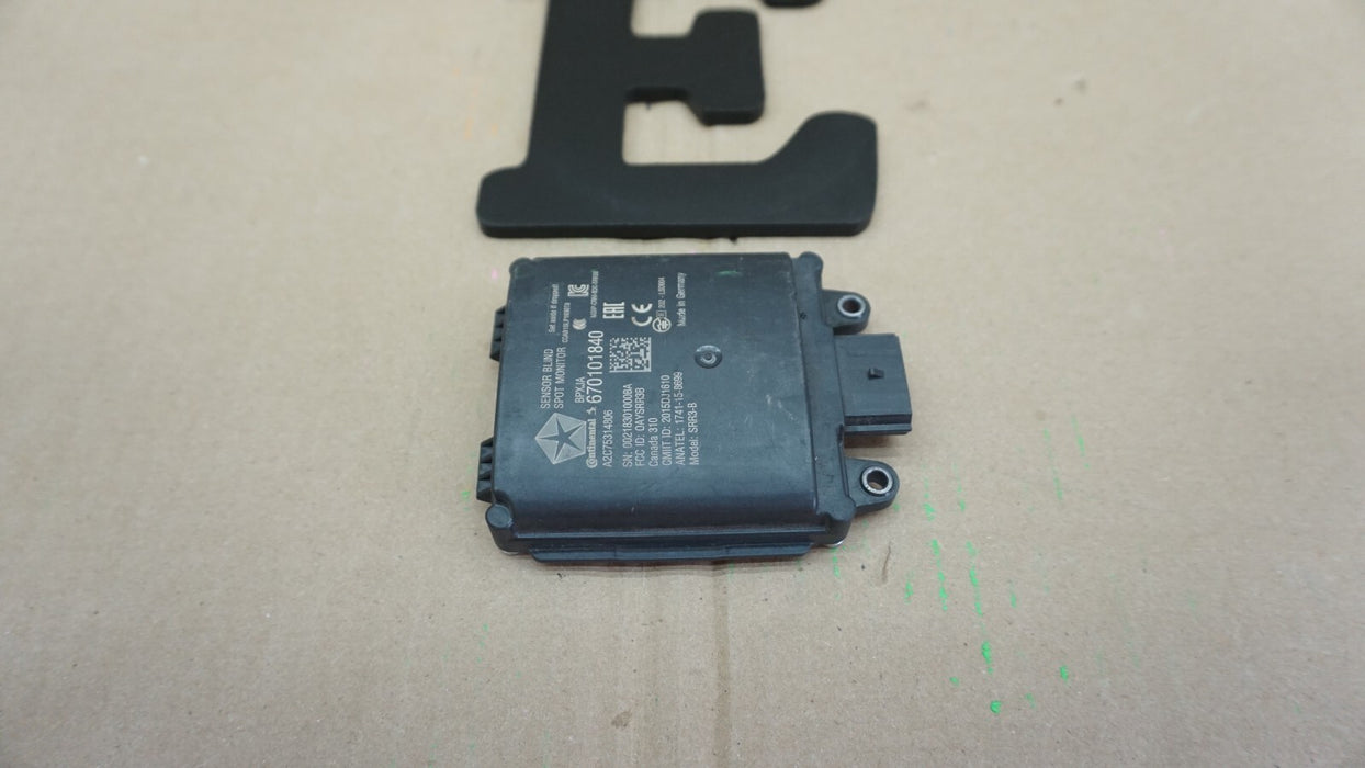 2017-2020 MASERATI LEVANTE GHIBLI RH LR SIDE BLIND SPOT RADAR CONTROL MODULE OEM