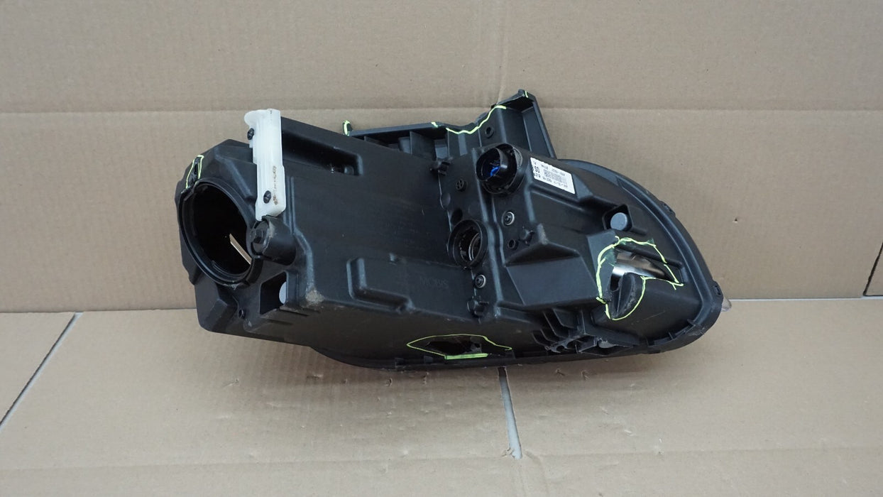 2022 HYUNDAI KONA FRONT LEFT DRIVERS SIDE HEADLIGHT OEM  22