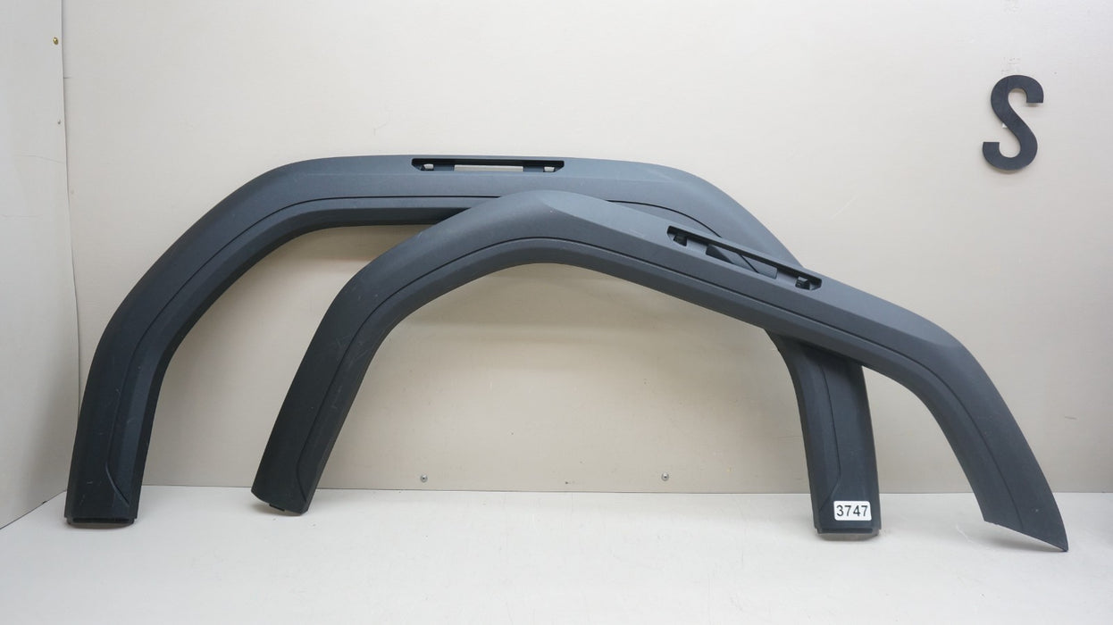 2020-2026 GMC SIERRA 2500 3500 FENDER FLARE WHEEL ARCH SET OEM