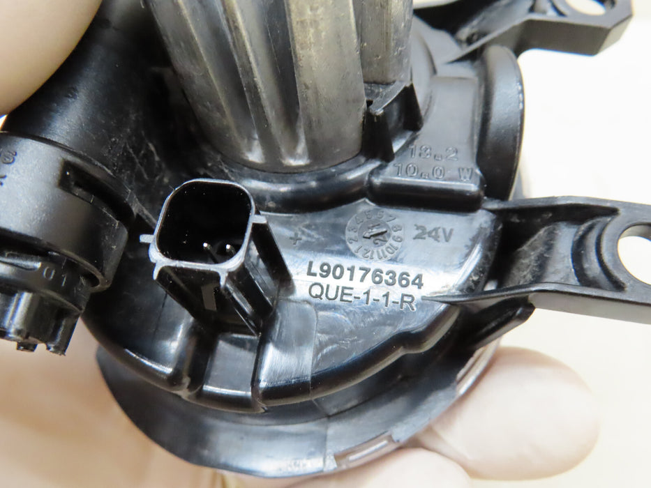 2021-2023 TOYOTA SIENNA FRONT RIGHT PASSENGER SIDE FOG LIGHT OEM 81210-08040