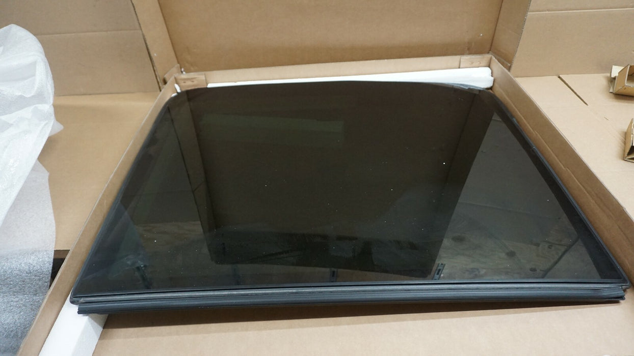 2011-2018 PORSCHE CAYENNE REAR PANORAMIC SUNROOF MOONROOF WINDOW GLASS OEM