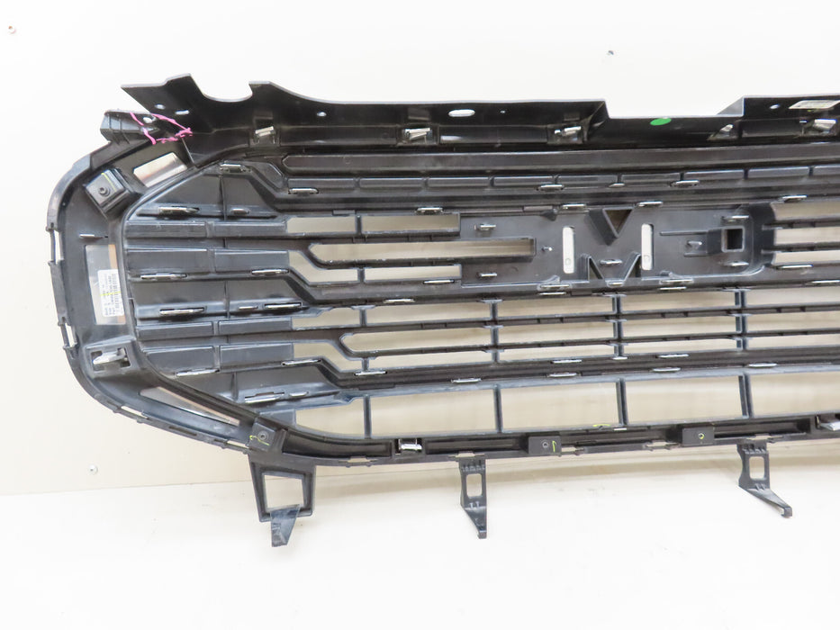 2018-2020 GMC TERRAIN FRONT RADIATOR GRILL GRILLE OEM