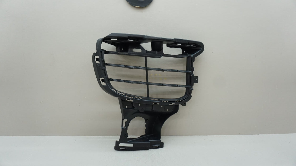 2011-2014 PORSCHE CAYENNE FRONT RIGHT FOG LIGHT GRILL COVER TRIM OEM 7P5.807.682