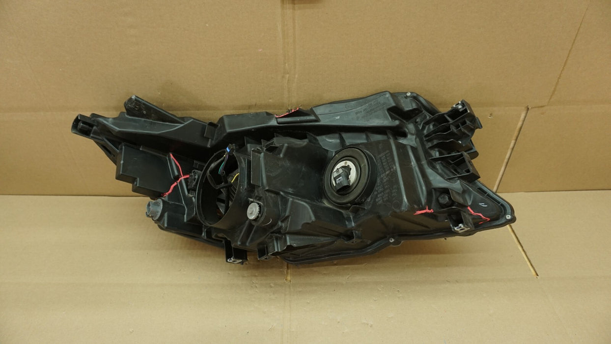 2016-2018 HONDA PILOT  FRONT LEFT DRIVER SIDE HEADLIGHT HALOGEN OEM 16 17 18