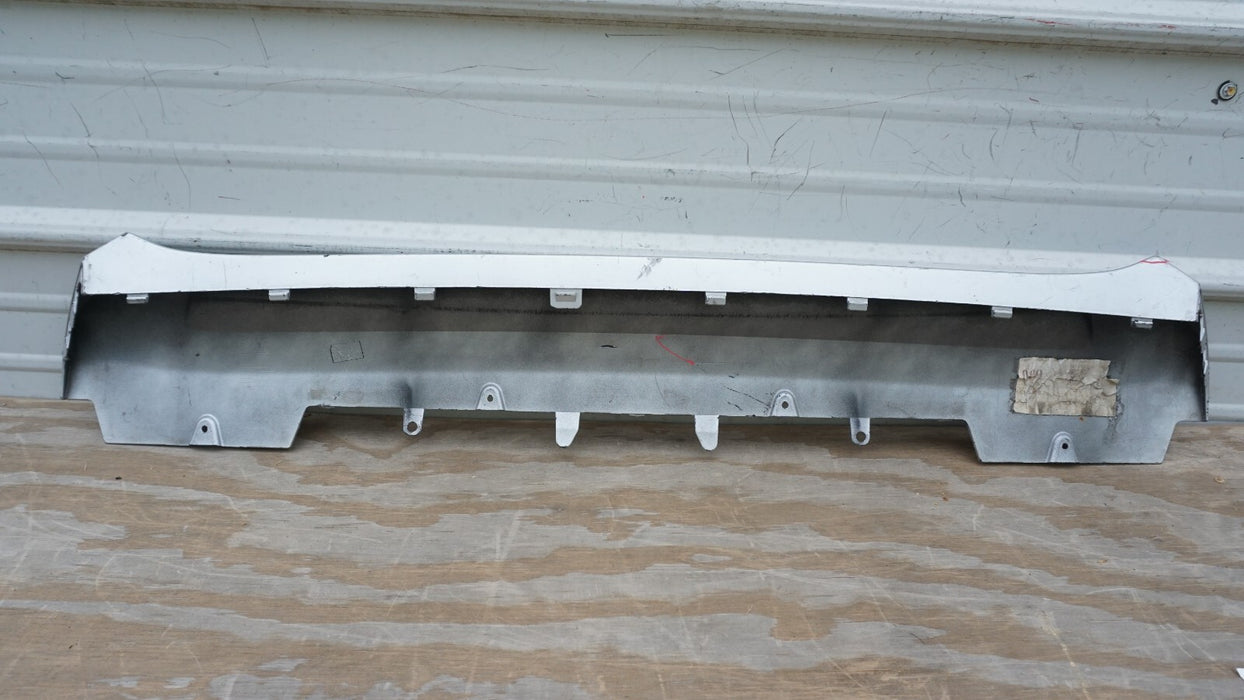 2016-2019 VOLVO XC90 FRONT LOWER BUMPER VALANCE COVER OEM 31353383 16 17 18 19