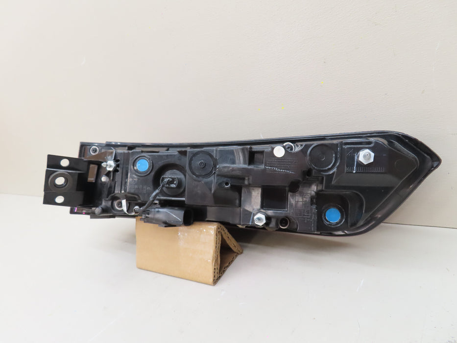 2022 2023 JEEP GRAND CHEROKEE REAR LEFT DRIVER SIDE TAIL LIGHT OEM F00HTC412103