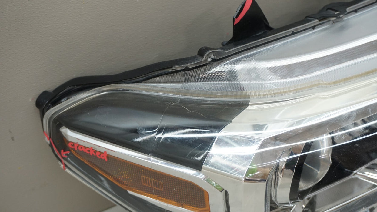 2020-2023 TOYOTA TACOMA FRONT RH RIGHT PASSENGER SIDE HALOGEN HEADLIGHT OEM