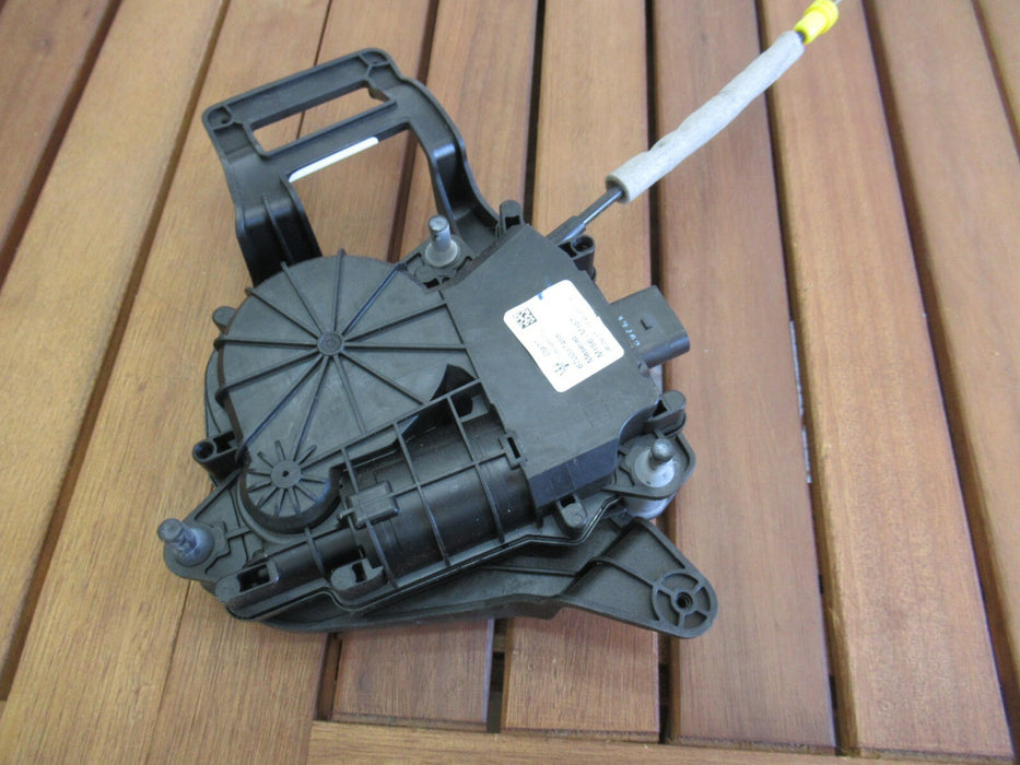 2014-2017 MASERATI GHIBLI REAR TRUNK LID LATCH LOCK OPEN ACTUATOR MOTOR OEM