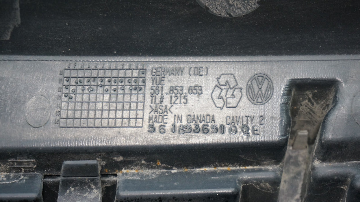 2016-2018 VOLKSWAGEN PASSAT FRONT UPPER BUMPER RADIATOR GRILLE OEM 561853653