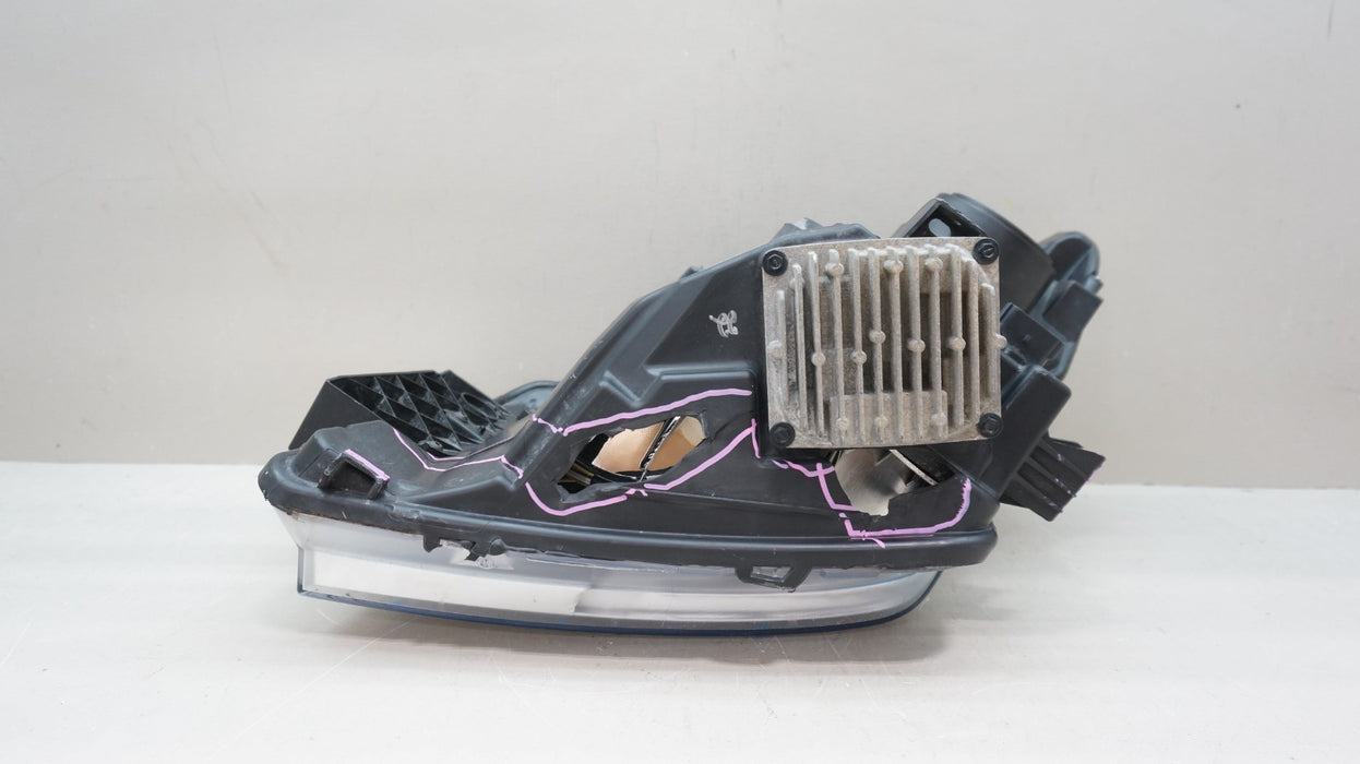 2016-2019 NISSAN TITAN FRONT RIGHT SIDE HID LED HEADLIGHT OEM 26010EZ22B