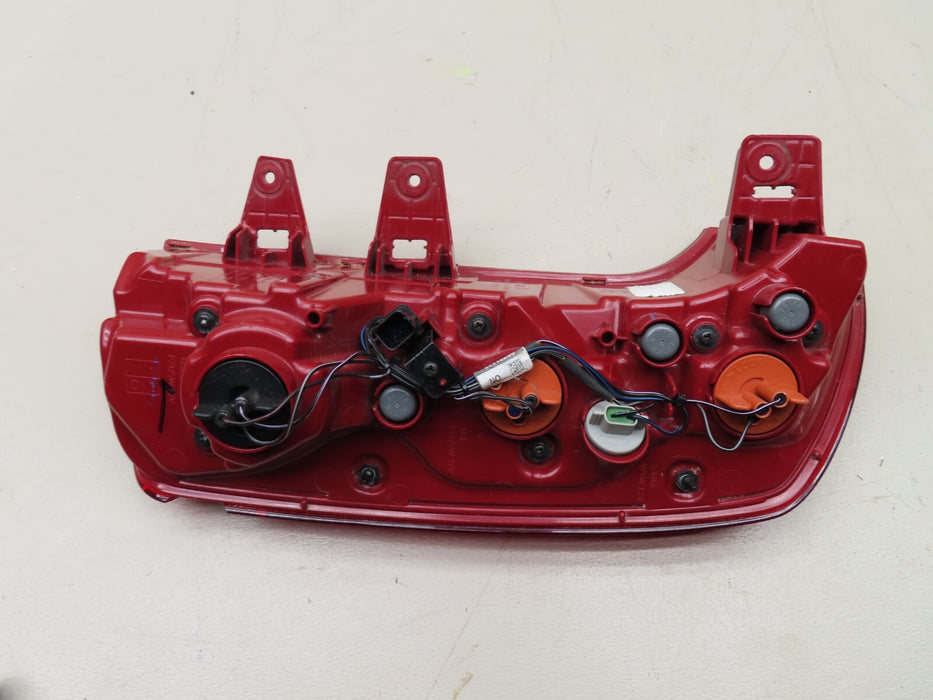2020-2021 KIA TELLURIDE REAR LEFT DRIVER SIDE TAIL LIGHT LED STOP LAMP OEM