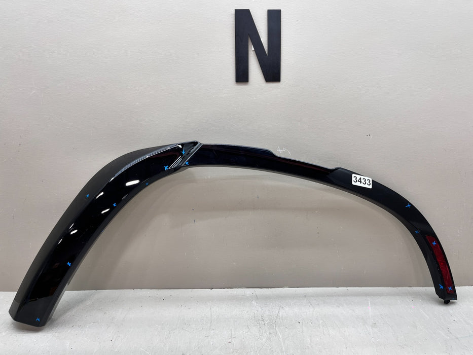 2020-2024 LAND ROVER DEFENDER L663 LH FRONT WHEEL ARCH TRIM OEM L8B2-290E23