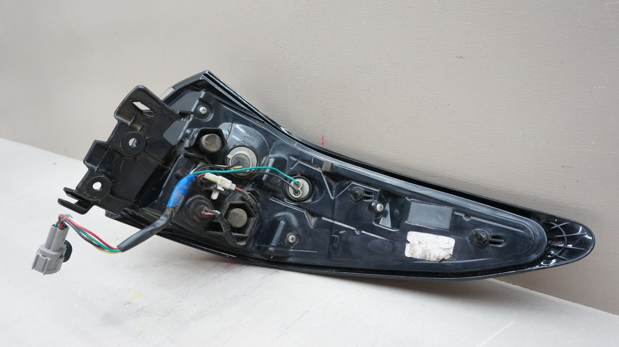 2015-2018 NISSAN MURANO REAR LEFT DRIVER SIDE OUTER TAIL LIGHT OEM