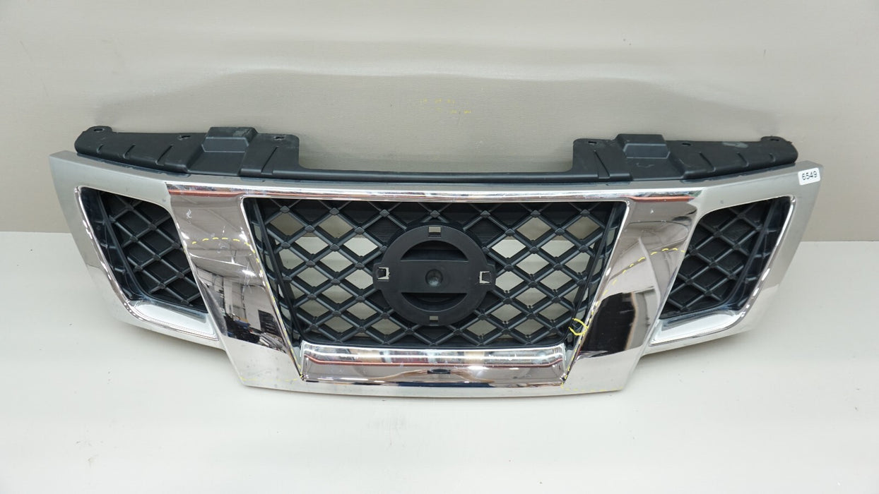 2009-2021 NISSAN FRONTIER FRONT CENTER RADIATOR GRILLE OEM