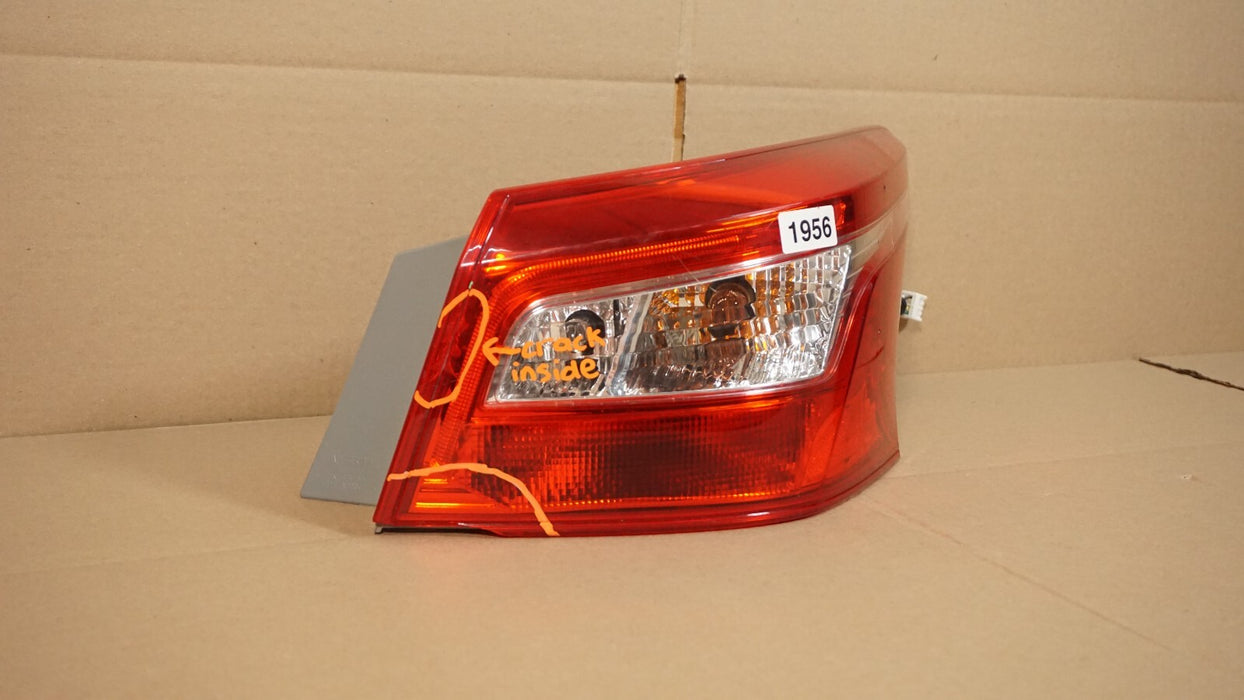 2016-2019 NISSAN SENTRA RIGHT PASSENGER TAILLIGHT TAILLAMP OEM USED 265503YU0A