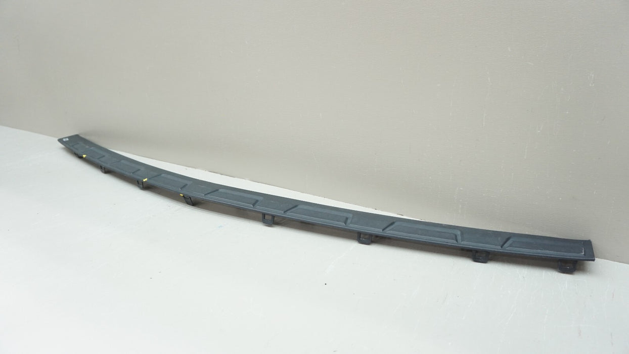 2013-2017 CHEVROLET TRAVERSE REAR BUMPER STEP PAD TRIM OEM 20983814
