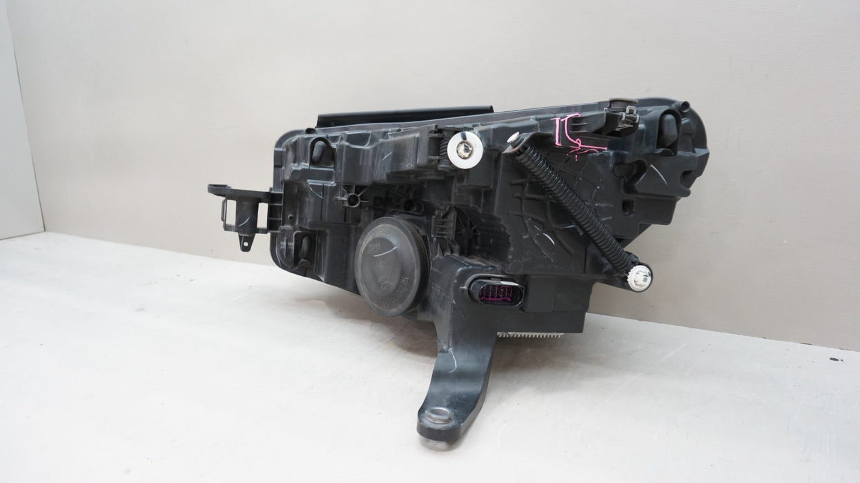 2020-2024 VOLKSWAGEN ATLAS CROSS FRONT RIGHT PASSENGER SIDE HEADLIGHT LED OEM