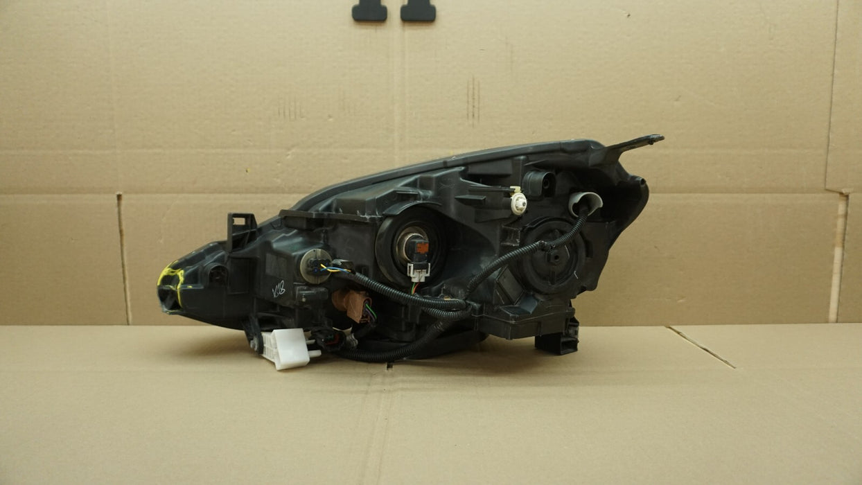 2016-2019 NISSAN SENTRA FRONT RIGHT PASSENGERS SIDE HEADLIGHT OEM 16 17 18 19