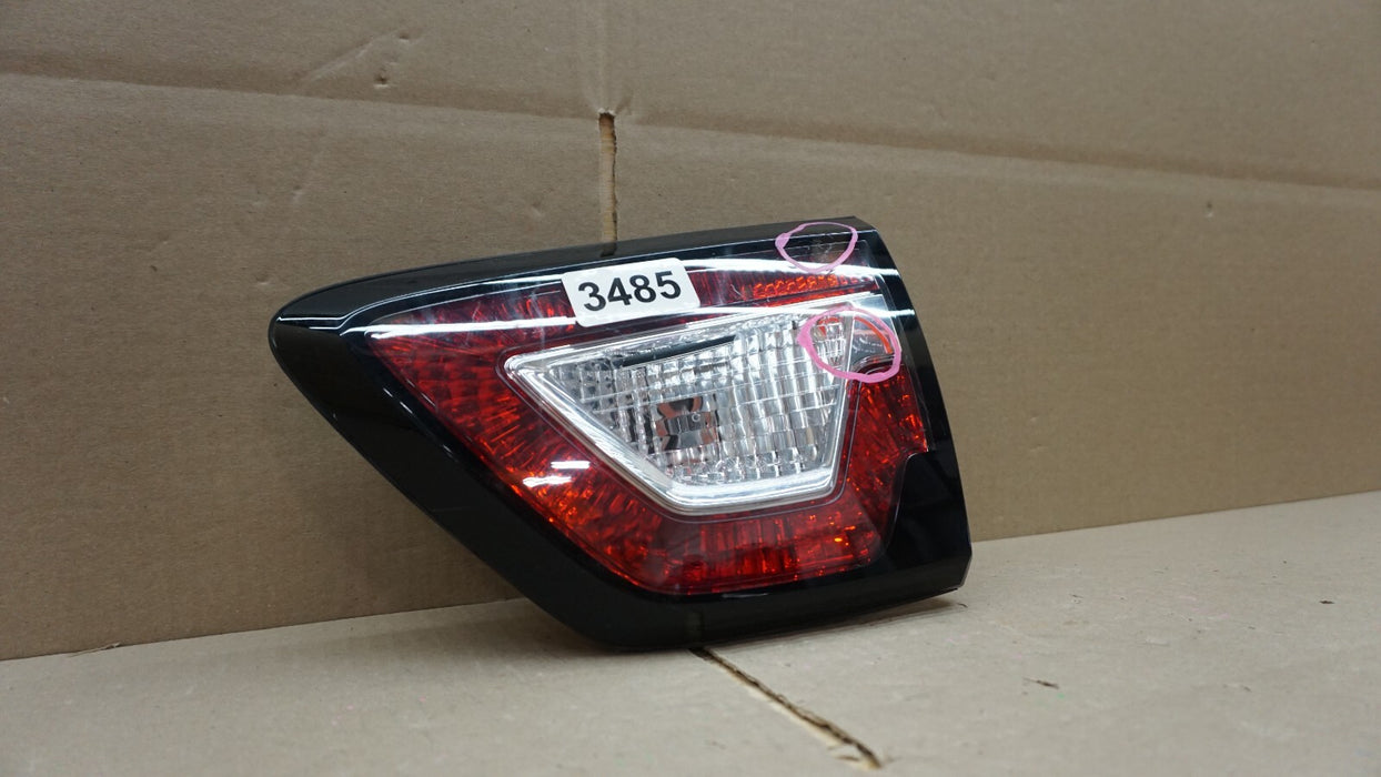 2013-2017 CHEVROLET TRAVERSE REAR RIGHT PASSENGERS INNER TRUNK TAIL LIGHT OEM