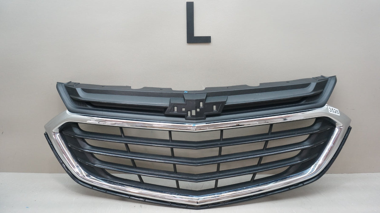 2018-2021 CHEVROLET EQUINOX FRONT BUMPER RADIATOR GRILLE OEM 84150746