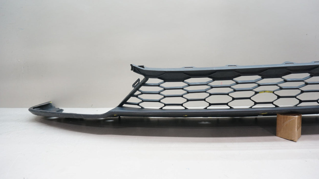 2017-2021 HONDA CIVIC SEDAN FRONT LOWER BUMPER GRILLE OEM 71102-TGG-A000