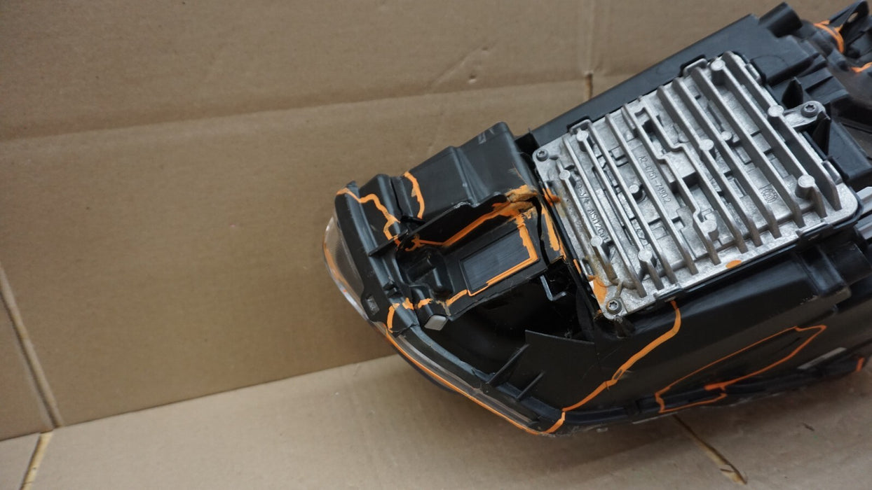 2018-2020 VOLVO XC40 FULL LED FRONT RIGHT PASSENGERS SIDE HEADLIGHT OEM 18 19 20
