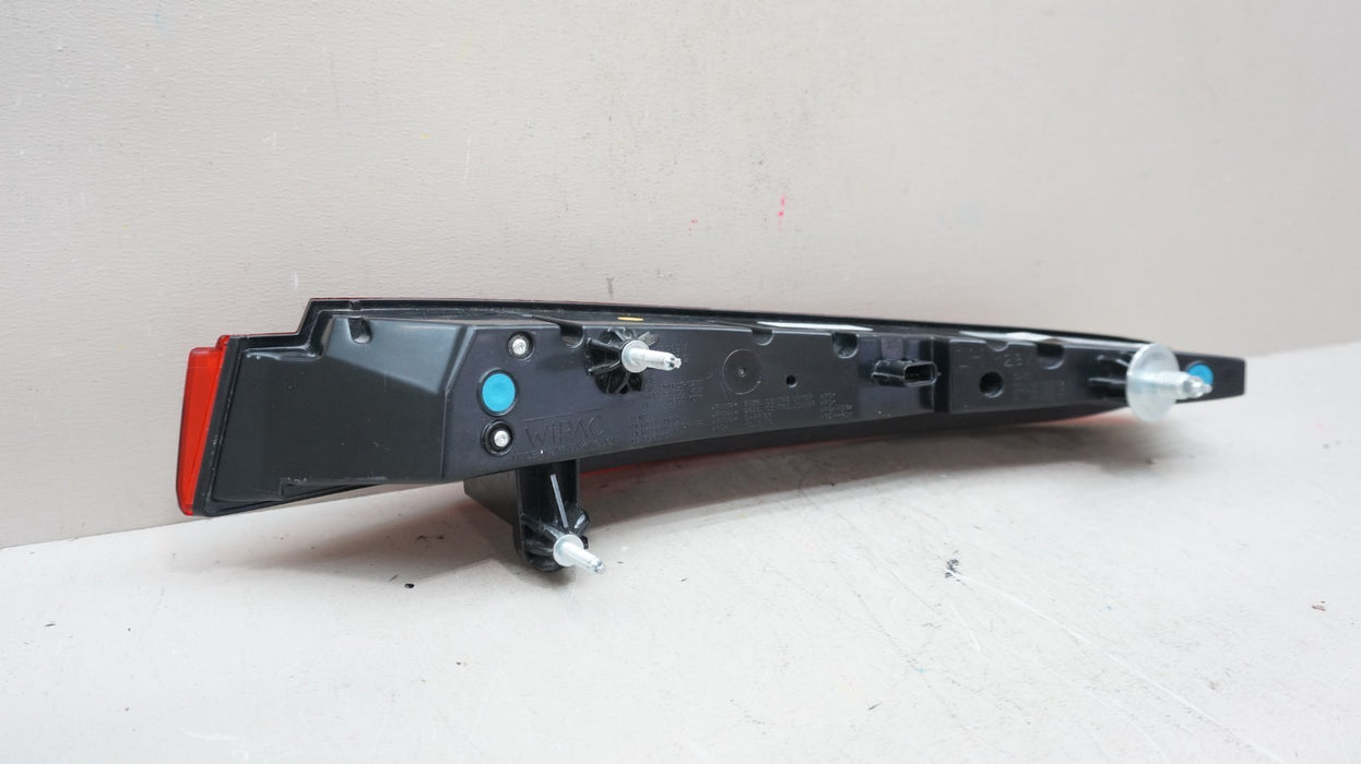 2019-2023 ASTON MARTIN VANTAGE REAR LEFT OUTER TAIL LIGHT OEM KY63-13405-AD