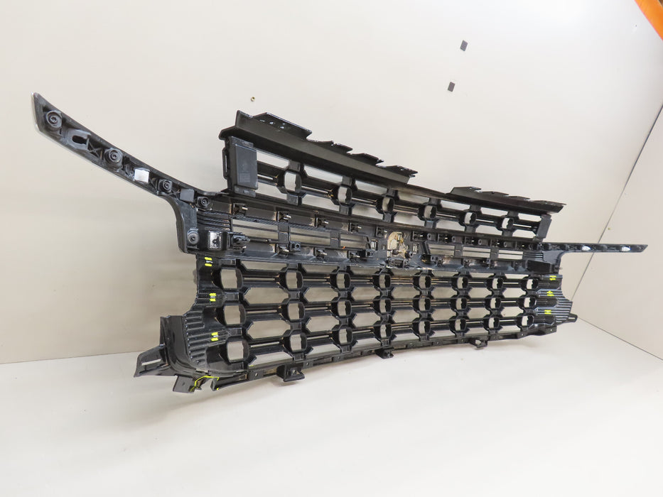 2021 2022 2023 CHEVROLET TAHOE/SUBURBAN FRONT RADIATOR GRILLE GRILL OEM