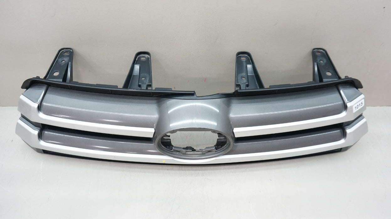 2016-2019 TOYOTA HIGHLANDER FRONT BUMPER RADIATOR GRILLE OEM 53101-0E240