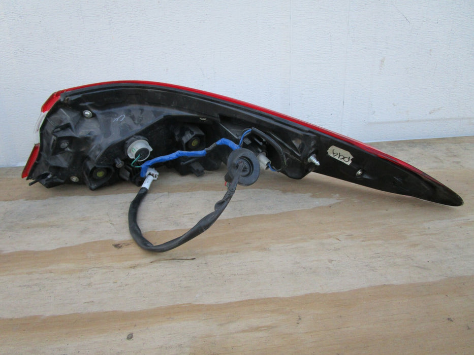 2018-2024 TOYOTA CAMRY REAR LEFT DRIVER SIDE TAIL LIGHT OUTER OEM