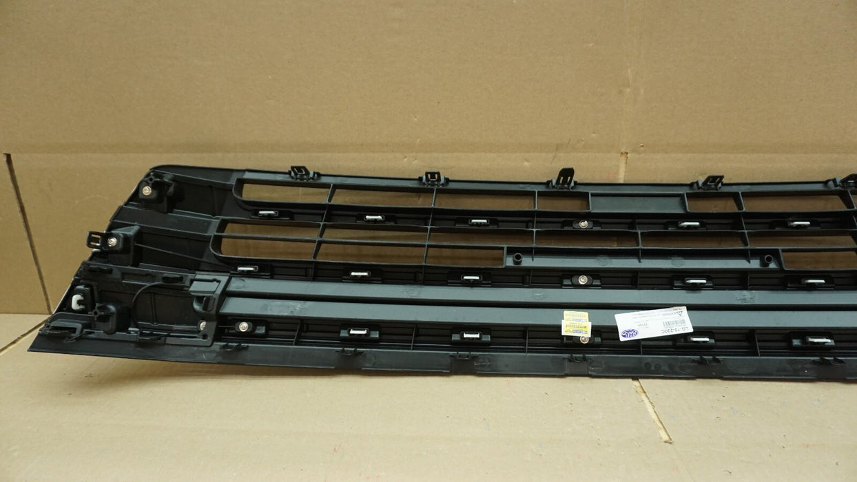 2017-2019 TOYOTA HIGHLANDER FRONT LOWER BUMPER GRILLE GRILL AFTERMARKET 17 18 19
