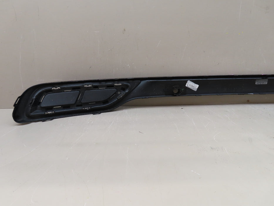 2022-2023 VOLKSWAGEN TIGUAN SEL R-LINE REAR CENTER BUMPER TRIM OEM 5NN807837
