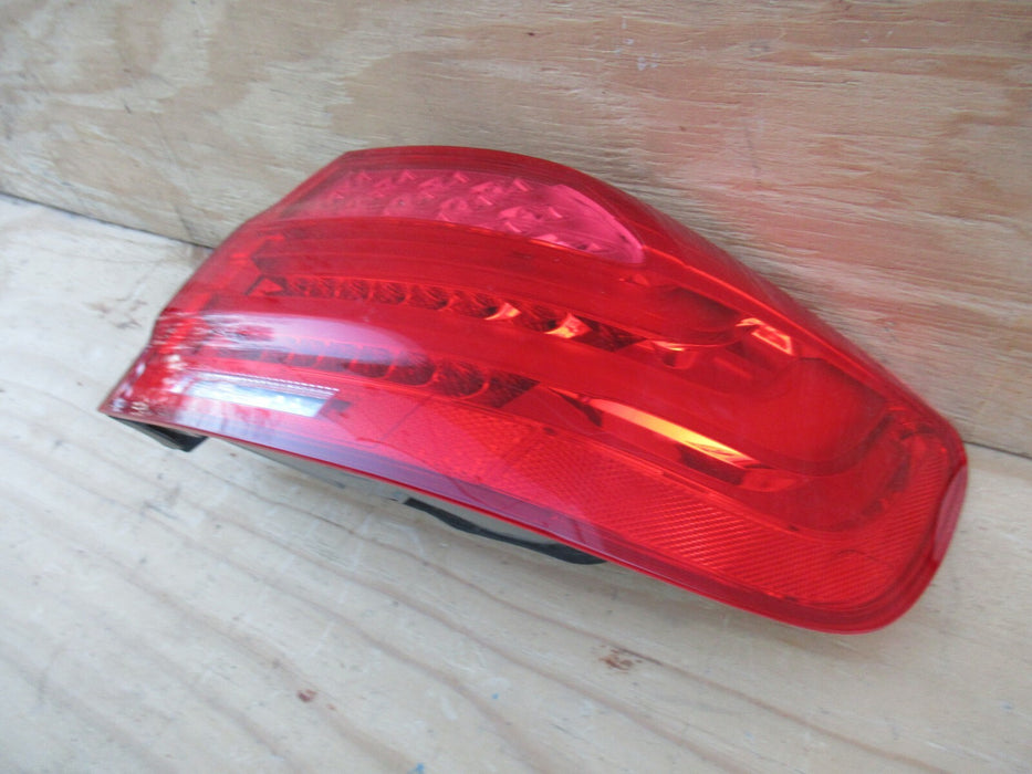 2011-2013 BMW 328I 335I E92 RIGHT PASSENGER SIDE TAIL LIGHT STOP BRAKE LAMP OEM