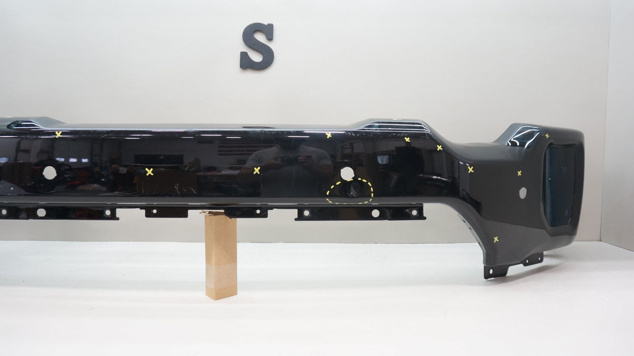 2020-2023 GMC SIERRA 2500HD 3500HD DENALI FRONT METAL BUMPER OEM 84941139