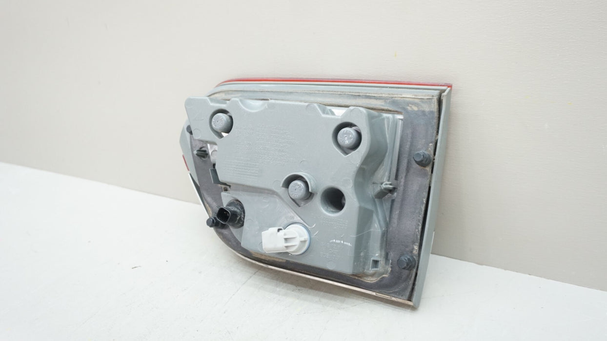 2014-2021 JEEP GRAND CHEROKEE REAR LEFT DRIVER SIDE INNER TAIL LIGHT OEM