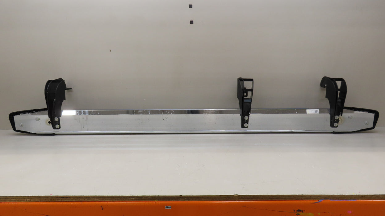 2020-2024 CHEVROLET /GMC  1500 FRONT LEFT RUNNING BOARD ROCKER PANEL OEM