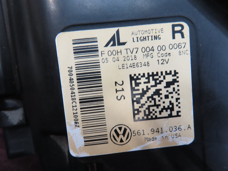 2020-2022 VOLKSWAGEN PASSAT FRONT RIGHT PASSENGER SIDE HEADLIGHT OEM
