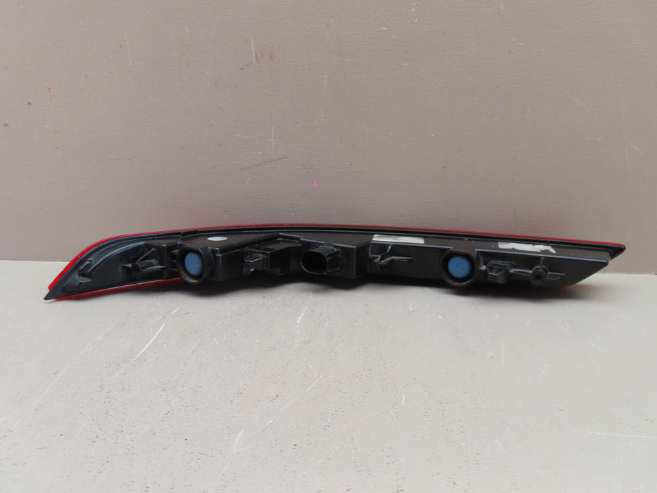 2014-2017 PORSCHE CAYENNE REAR RIGHT PASSENGER LOWER BUMPER TAIL LIGHT OEM