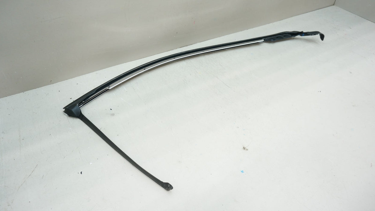 2010-2016 CADILLAC SRX FRONT DRIVER DOOR WINDOW UPPER REVEAL MOLDING 20943557