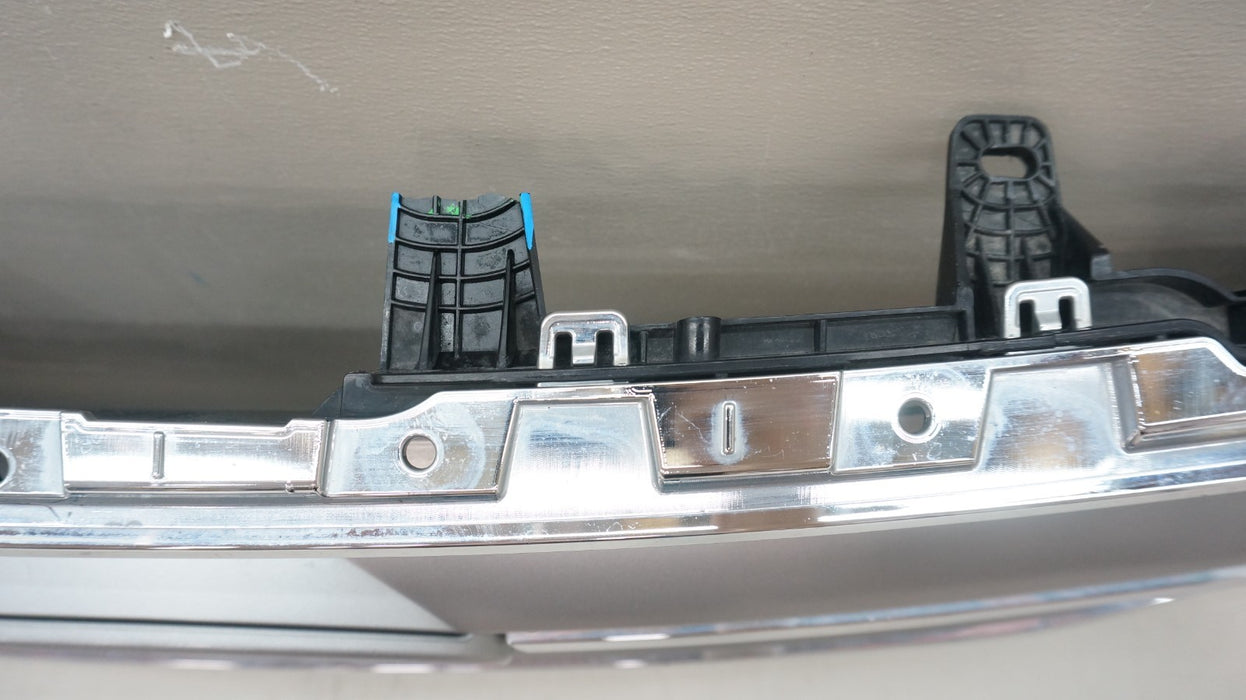 2015-2018 FORD EDGE CHROME FRONT UPPER BUMPER GRILLE GRILL OEM FT4B-8200-AKSM